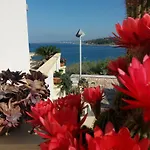 Baia Azzurra דירה *