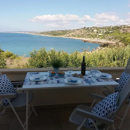 Baia Azzurra Lägenhet