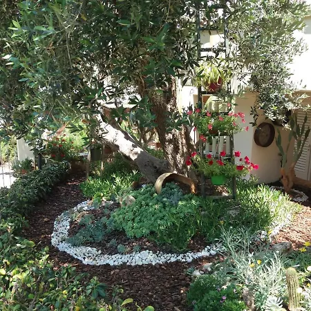 Baia Azzurra Apartment *
