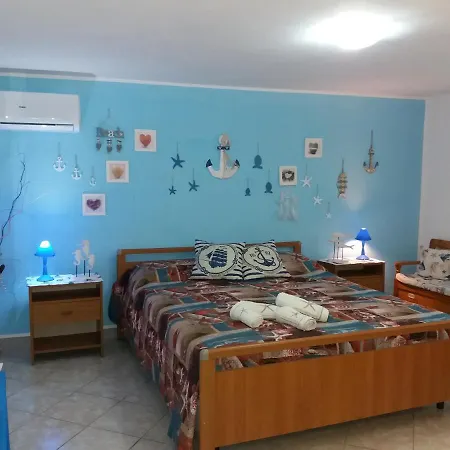 Baia Azzurra Apartment